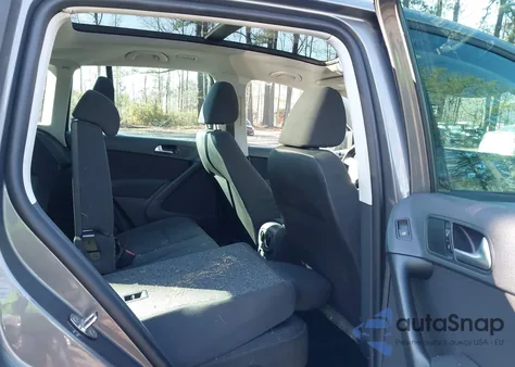 2013 Volkswagen Tiguan S из США, поврежденный, VIN WVGAV7AXXDW534308